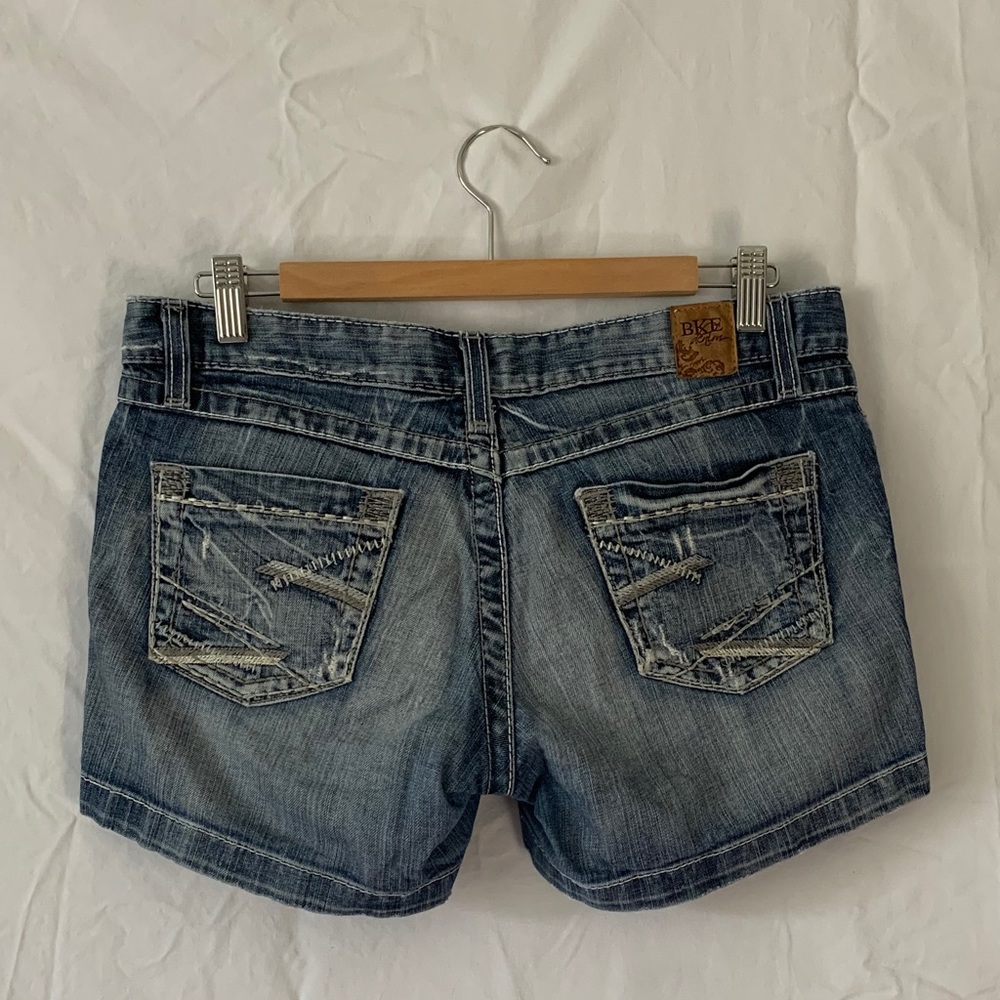 Jean shorts - Picture 4 of 5
